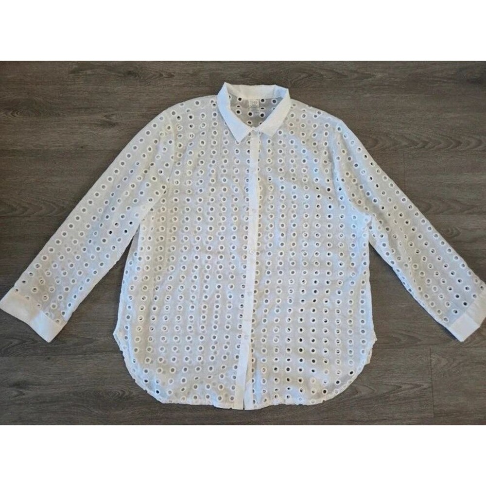 Time and Tru White Eyelet Button Down Shirt Women's XL 16-18 Long Sleeve